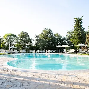 4* Hotel Il Podere Del Germano Reale