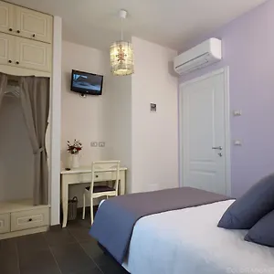  Bed & Breakfast Mano